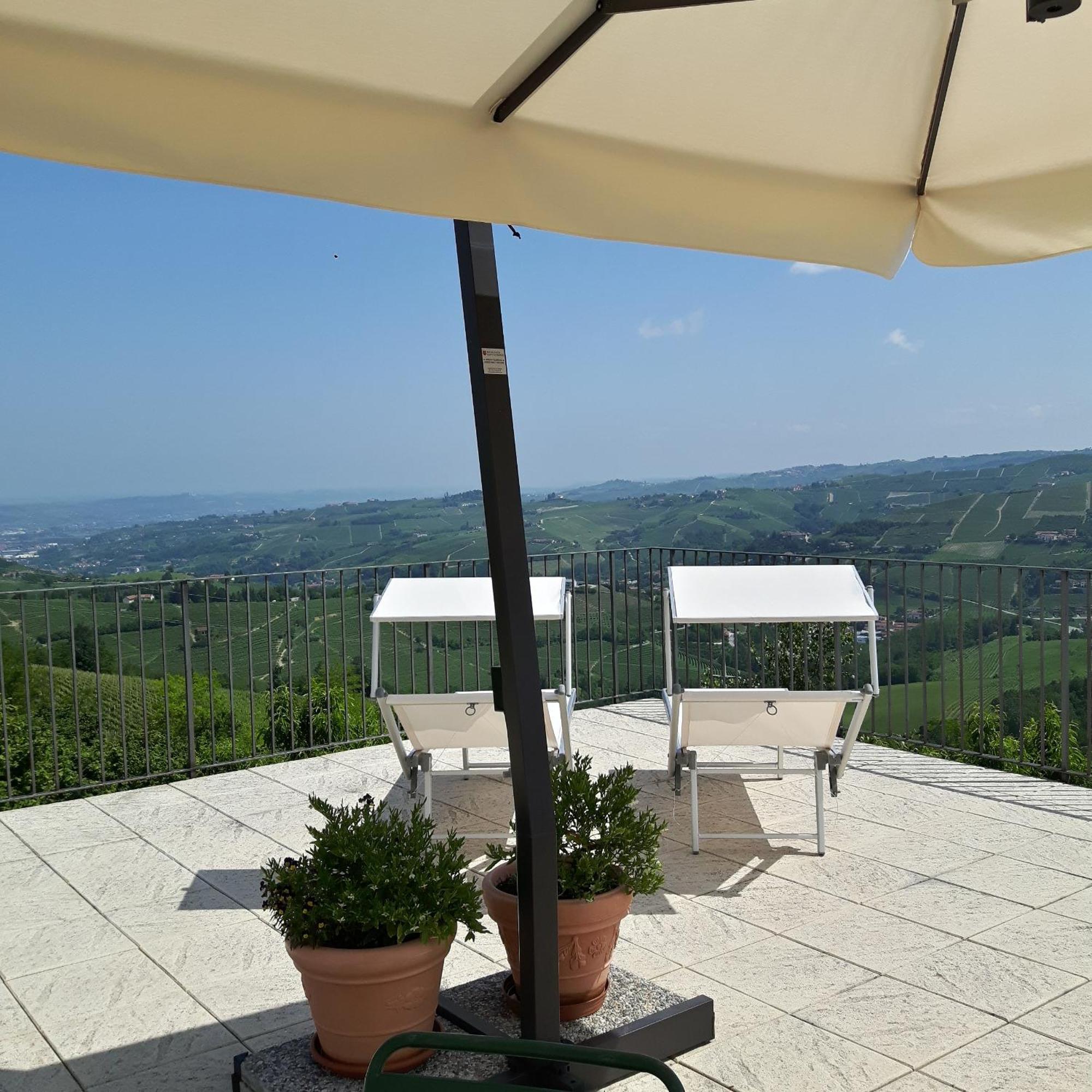 Agriturismo Cascina Rabalot Diano dʼAlba Εξωτερικό φωτογραφία